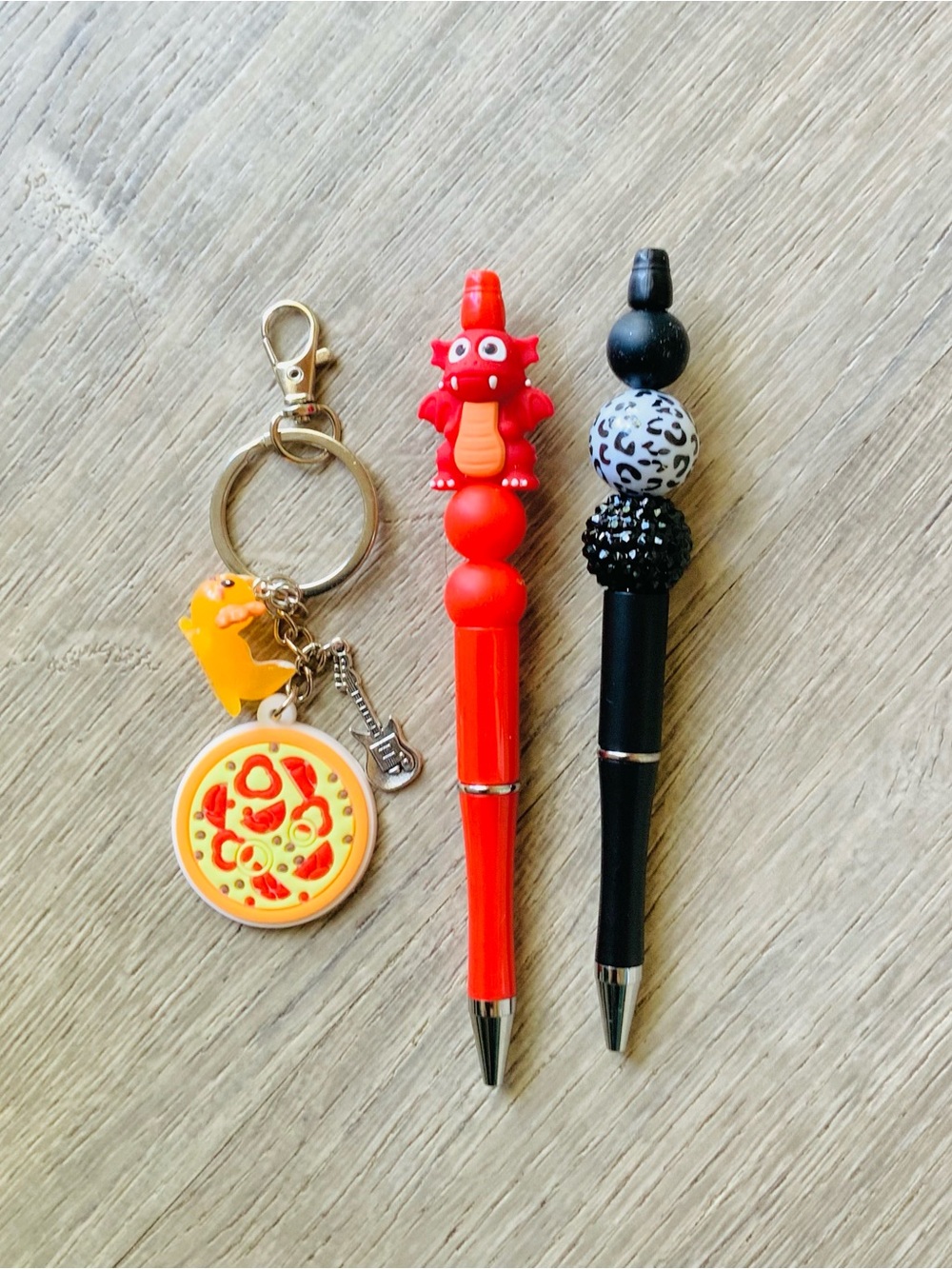 NEW📚 Hand Crafted Beaded Pens & Keychain Set OS